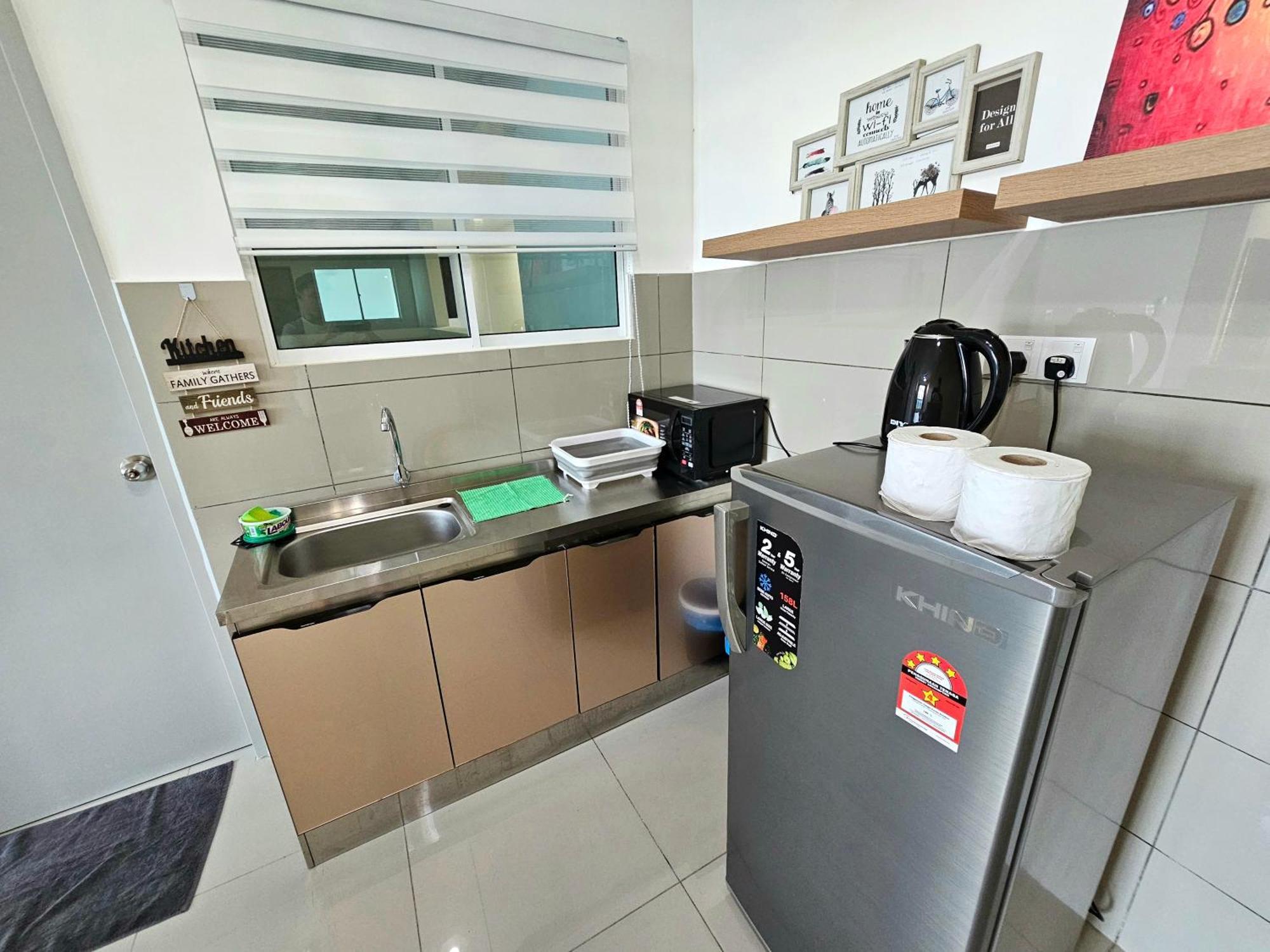 Amber Cove Executive Suites Melaka Экстерьер фото